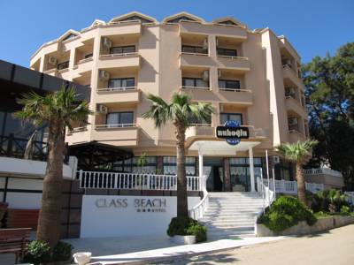 Class Beach Hotel