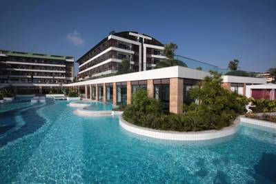 Sensimar Side Resort & Sport Complex